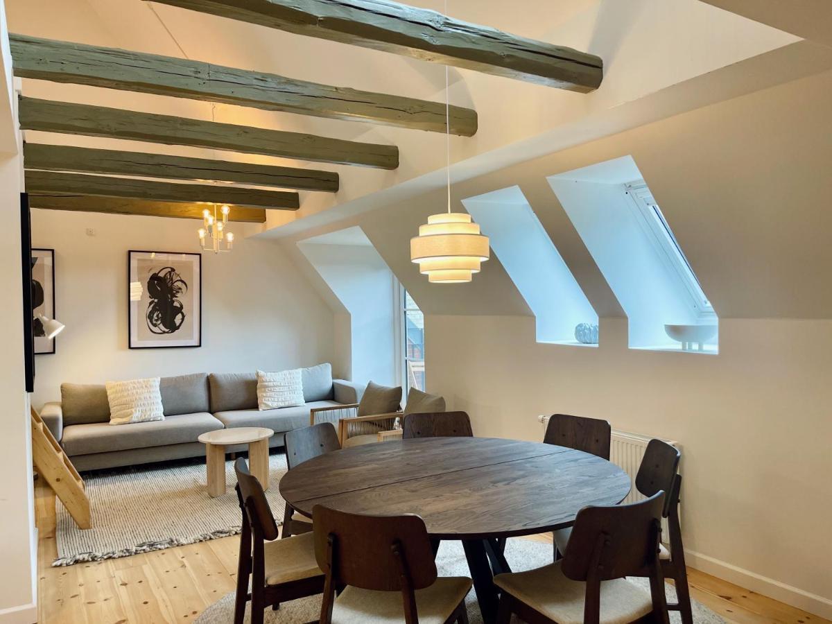 Large In Lovely Urban Area In Cph O Copenaghen